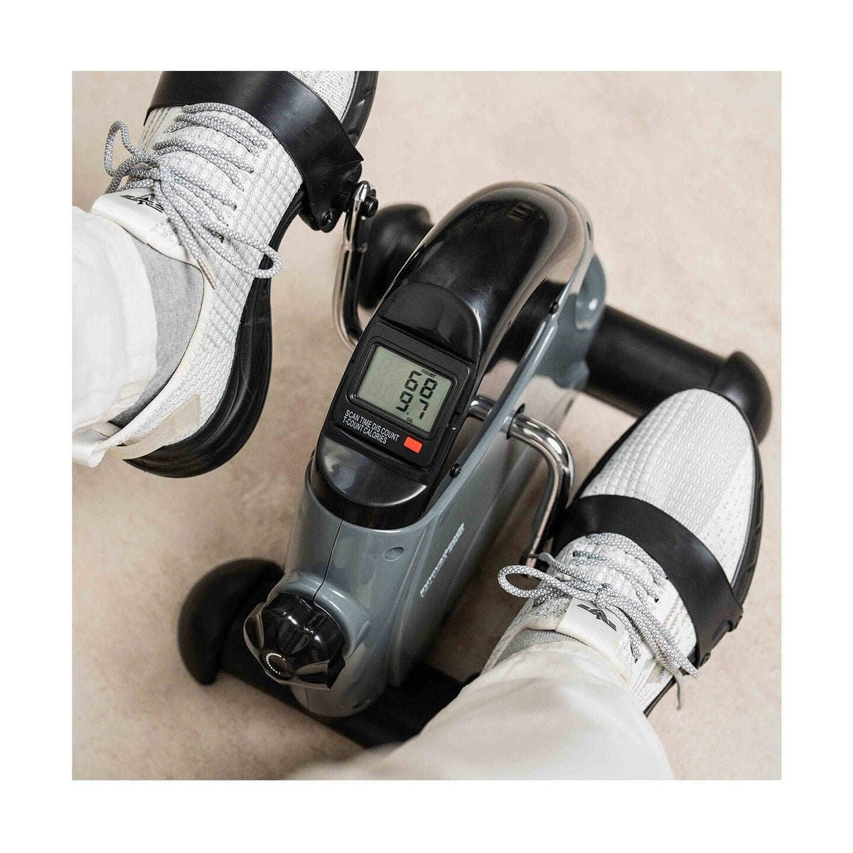 Pedaltrainer für Arme & Beine mit Matte – Velora 2100